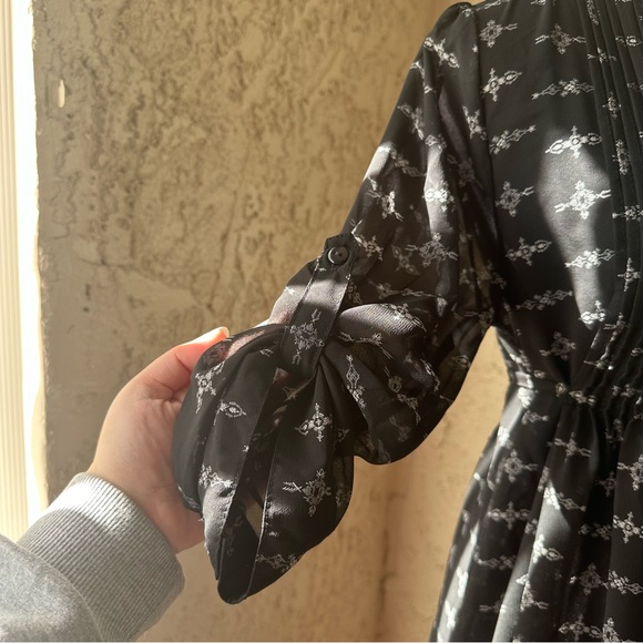 🦋 American Rag Black Half Sleeve Button Down Flowy Sheer Pleated Boho Blouse - Picture 5 of 13